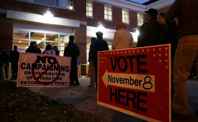 Polls Open In Pivotal US Presidential Election