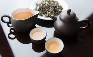 12 Remarkable White Tea Benefits for Skin and Overall Health
