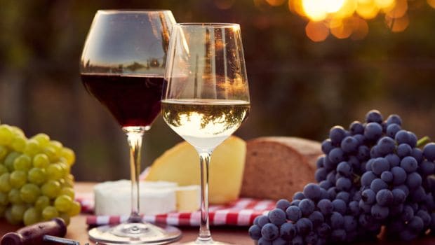 Easy Pairings: 7 Winning Thanksgiving Wines