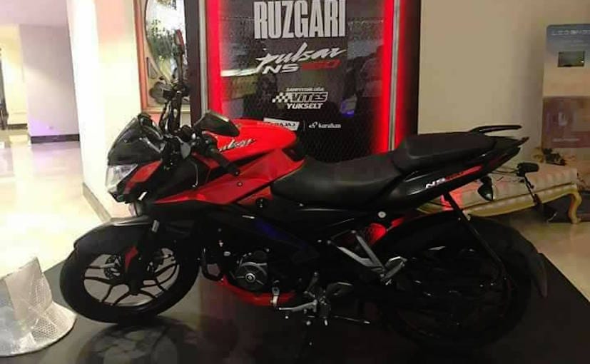 2017 bajaj pulsar 160 ns