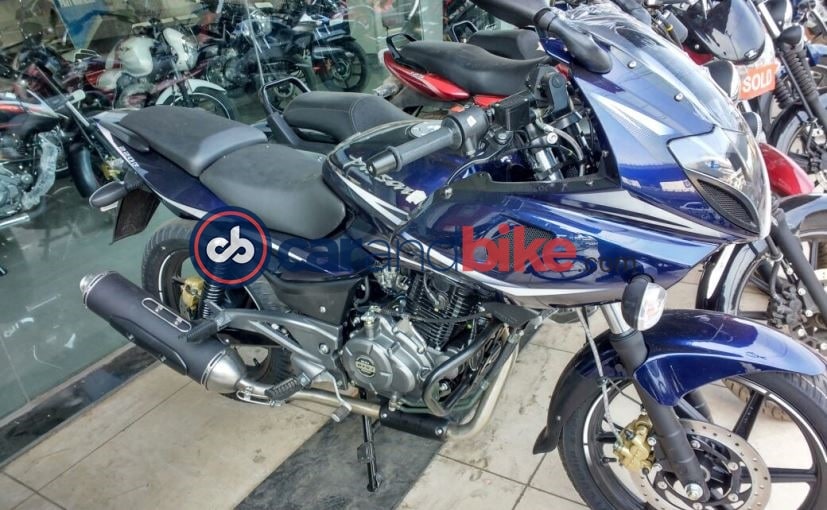 2017 bajaj pulsar 220f