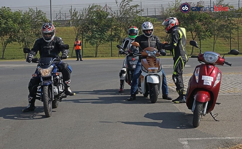 Bajaj V15 contests in the 150-200cc segment