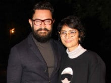 Aamir Khan Continues To Party With Team <I>Dangal</i>, Family And Friends