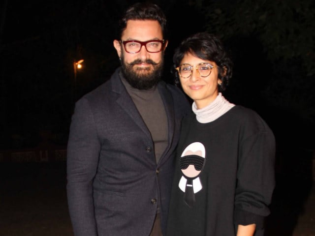 Aamir Khan Continues To Party With Team Dangal, Family And Friends