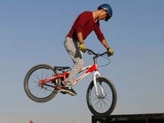Female Afghan Cyclists Push Boundaries One Wheelie At A Time