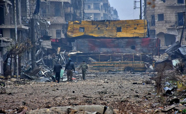 First Evacuees Leave Rebel Aleppo