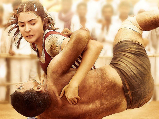 Anushka Sharma 'Stands By' Aarfa's Choice Of Motherhood Over Career In <i>Sultan</i>