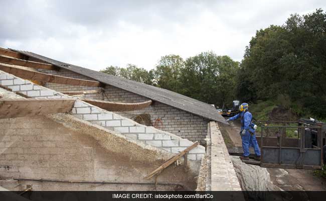 Canada To Ban Asbestos By 2018