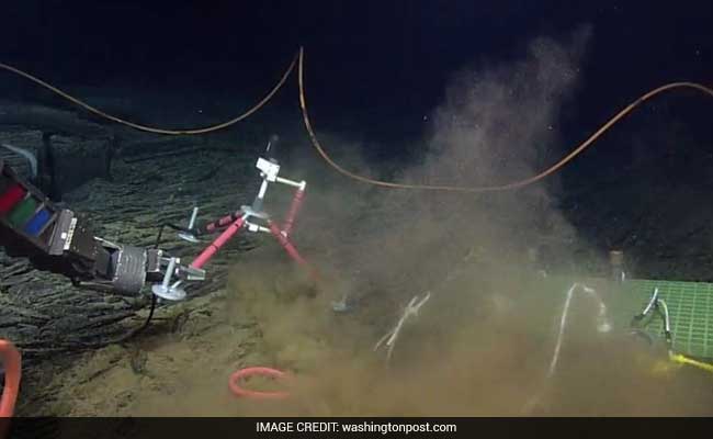 A Massive Underwater Volcanic Eruption Is Captured In Real Time