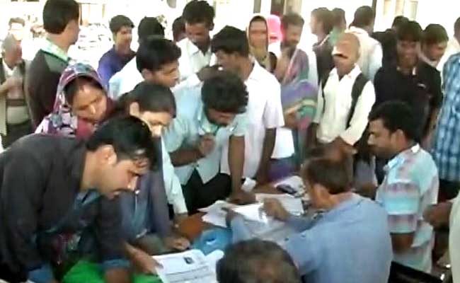 Bank Camps Come Up In Jaipur As Workers Get Ready For Pay Day