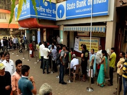 45-Year-Old Man Standing In ATM Queue Dies Of Heart Attack In West Bengal 45-Year-Old Man Standing In ATM Queue Dies Of Heart Attack In West Bengal