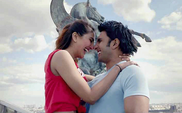 लवशुदा हैं आप, तो बताइये आपका प्यार इनमें से कितने स्टेज कर चुका है पार !