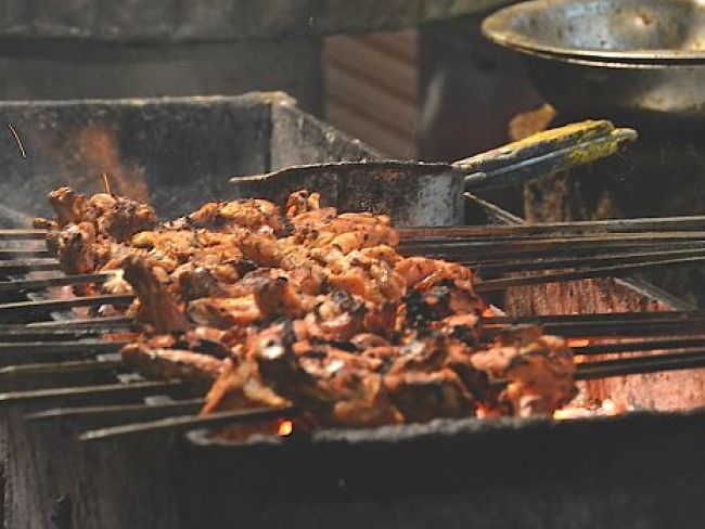 जानें डिब्बाबंद मांस खाने से क्यों बढ़ सकती अस्थमा की शिकायत