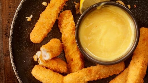 This Chicken Finger Recipe Has A Delicious Surprise Of Cheese, Try It Today