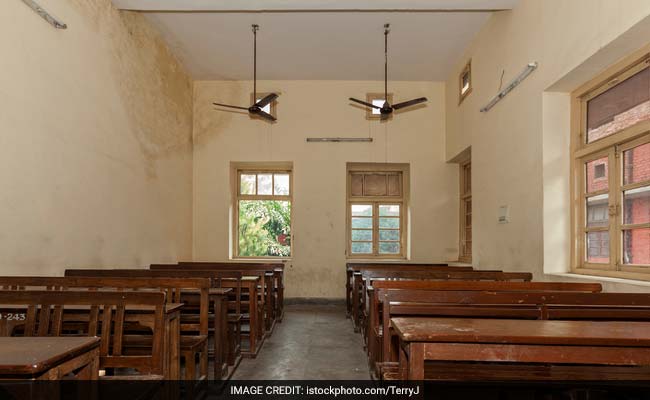 9 Students Injured After Ceiling Plaster Collapses In Madhya Pradesh School