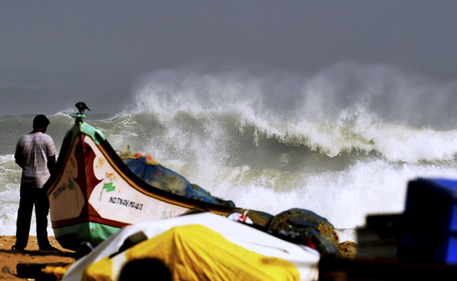 Cyclone Nada Weakens, Coastal Tamil Nadu Receives Heavy Rain