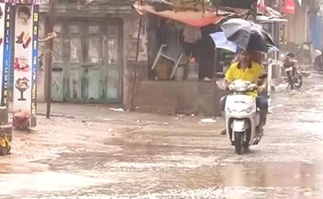 Cyclone Vardah Strikes Near Chennai: 10 Dos And Don'ts