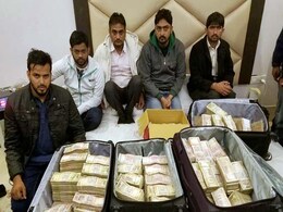 दिल्ली : करोलबाग के होटल में पुलिस और आयकर विभाग का छापा, मिले 3.25 करोड़ के पुराने नोट दिल्ली : करोलबाग के होटल में पुलिस और आयकर विभाग का छापा, मिले 3.25 करोड़ के पुराने नोट