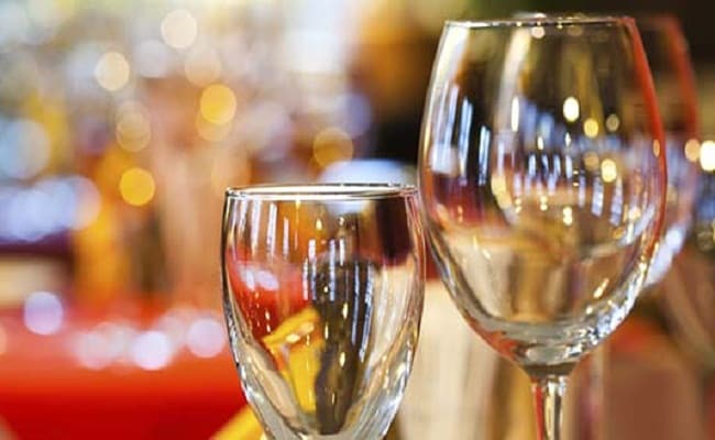 Eating Out To Get Cheaper? How Restaurants Should Be Taxed To Be Reviewed Eating Out To Get Cheaper? How Restaurants Should Be Taxed To Be Reviewed