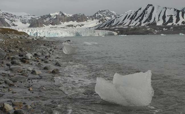 Temperatures Around North Pole Leap Close To Melting Point