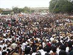 360 Degree View Of Thousands At Jayalalithaa's Funeral