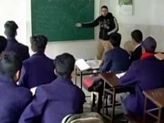 Before Winter Approaches, Kashmir's Children Want School Open Entire Week