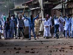 खौफ के कारण आतंकियों की मदद कर रहे कश्मीर के लोग, आतंक विरोधी अभियानों को नुकसान
