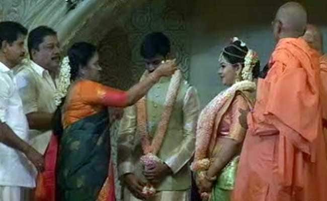 In Times Of Cash Crunch, A Multi-Crore Wedding In Kerala Leaves Many Awestruck