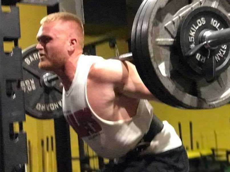 Weightlifter Dies After 315-Pound Barbell Drops on His Neck