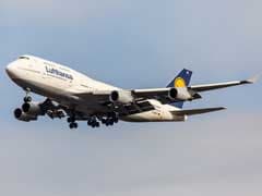 Lufthansa Flight From Texas Diverted To New York After Bomb Threat