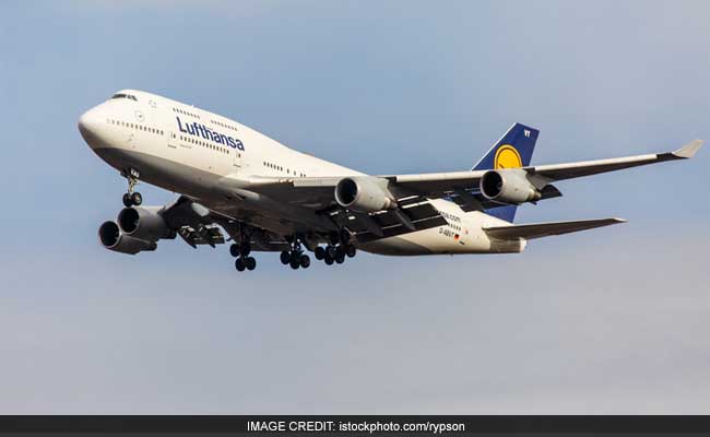 Lufthansa Flight From Texas Diverted To New York After Bomb Threat