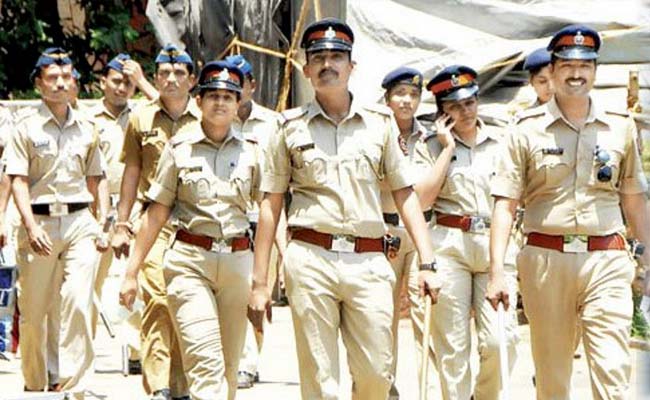 महाराष्ट्र में पुलिस कर्मी ने कोविड-19 रोगी को प्लाज्मा दान किया