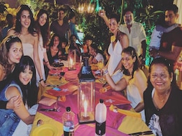 गोवा में छुट्टियां मना रही हैं मलाइका अरोड़ा, पति अरबाज खान भी दिखे साथ गोवा में छुट्टियां मना रही हैं मलाइका अरोड़ा, पति अरबाज खान भी दिखे साथ