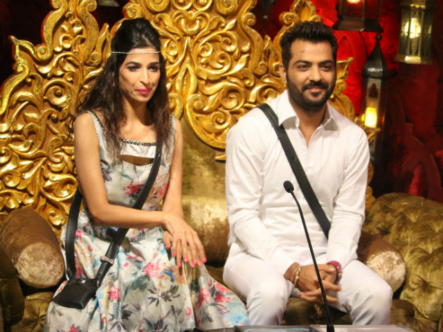 <i>Bigg Boss 10</i>, December 14: Manu Punjabi And Chief Troublemaker Priyanka Jagga Will Return Tonight