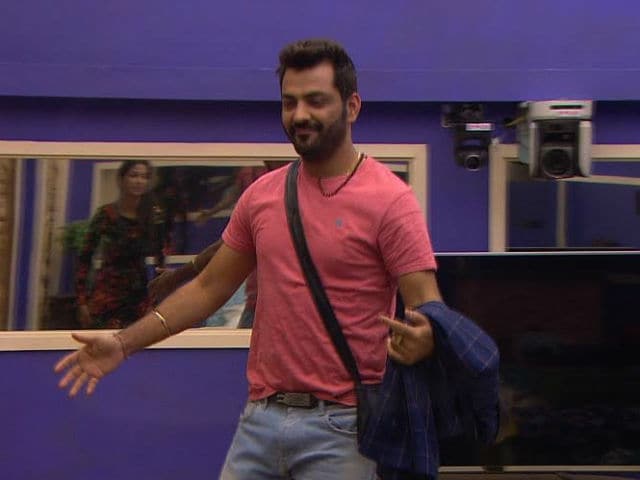 Bigg Boss 10: Manu Punjabi Returns. But Wait, There's A Catch