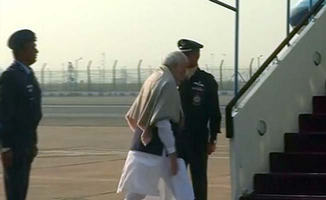 PM Narendra Modi Leaves For Chennai To Pay Tributes To Jayalalithaa