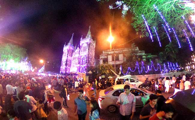 Lights, Crowds And A 360-Degree Camera: Christmas At Mount Mary Church In Mumbai