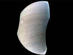 NASA's Juno Probe Captures Jupiter 'Pearl'
