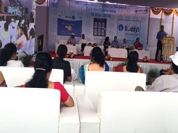 नोटबंदी : नवी मुंबई की यह एसबीआई कॉलोनी पूरी तरह कैशलेस बन गई है नोटबंदी : नवी मुंबई की यह एसबीआई कॉलोनी पूरी तरह कैशलेस बन गई है