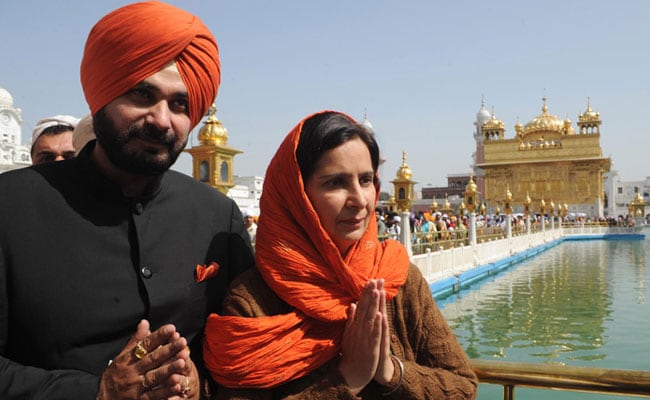 Congress Second List For Punjab Polls Skips Navjot Sidhu's Wife