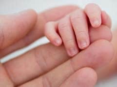 Pakistan's Top Shariat Court Legalises 'Test Tube Babies'
