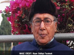 उर्दू के अलावा हिन्दी, अरबी, फ्रेंच और इंग्लिश में भी किताब लिख चुके हैं निजाम सिद्दीकी उर्दू के अलावा हिन्दी, अरबी, फ्रेंच और इंग्लिश में भी किताब लिख चुके हैं निजाम सिद्दीकी