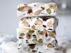 Christmas Special: How to Make the Nutty Festive Nougat Christmas Special: How to Make the Nutty Festive Nougat