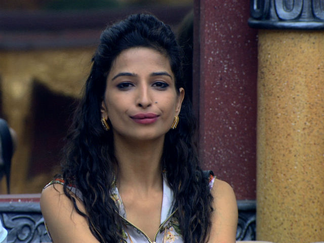 <i>Bigg Boss 10</i>: Priyanka Jagga Continues To Fight And Twitter Thinks She Should Stop