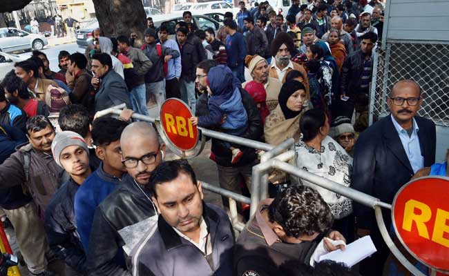 PM Modi's Speech On Notes Ban Tomorrow, Last Day To Turn In Notes Today