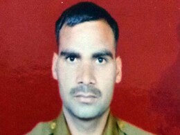 दिल्ली :  सरिता विहार में टाटा-407 ने मारी बाइक सवार को टक्कर, तीन की मौत दिल्ली :  सरिता विहार में टाटा-407 ने मारी बाइक सवार को टक्कर, तीन की मौत