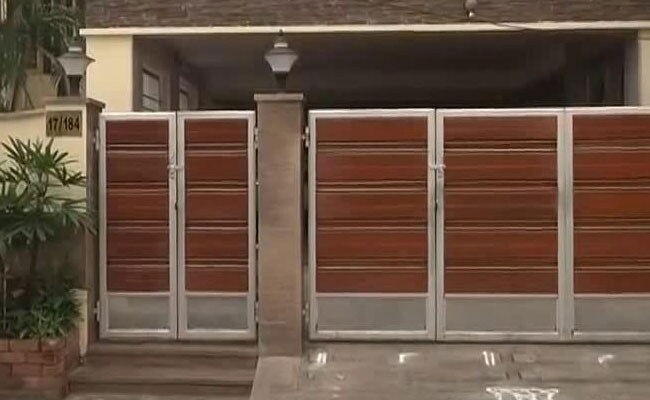 आयकर विभाग के छापे के एक दिन बाद तमिलनाडु के मुख्य सचिव पी राम मोहन राव को हटाया गया आयकर विभाग के छापे के एक दिन बाद तमिलनाडु के मुख्य सचिव पी राम मोहन राव को हटाया गया