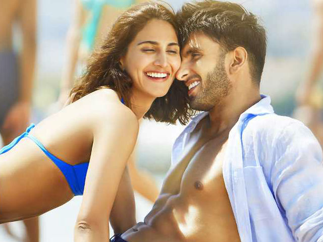 Ranveer Singh sports a new hairdo for Befikre