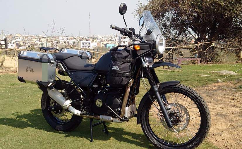 Fuel-Injected Royal Enfield Himalayan Spotted In Dealership