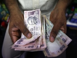 Rupee Rebounds To 63.96 Against US Dollar Rupee Rebounds To 63.96 Against US Dollar